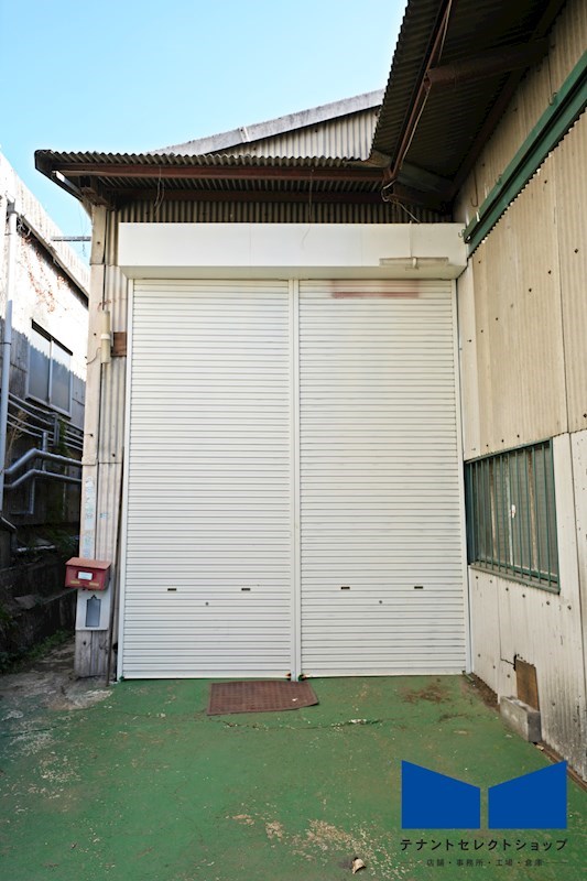 貸工場・倉庫　八尾市 福栄町１丁目　広さ約９６坪　平屋建て工場 その他