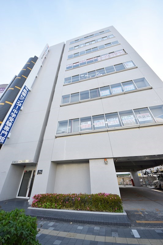 貸店舗・事務所　八尾市 光町１丁目　広さ約２０坪　室内リフォーム済み　EV付き　ダイエービルド八尾ビル その他