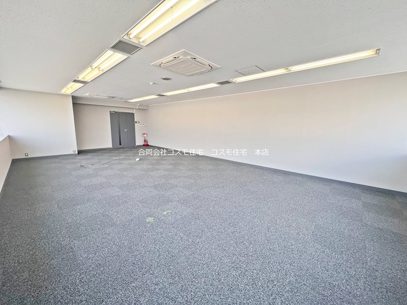 貸店舗・事務所　八尾市 光町１丁目　広さ約２０坪　室内リフォーム済み　EV付き　ダイエービルド八尾ビル その他