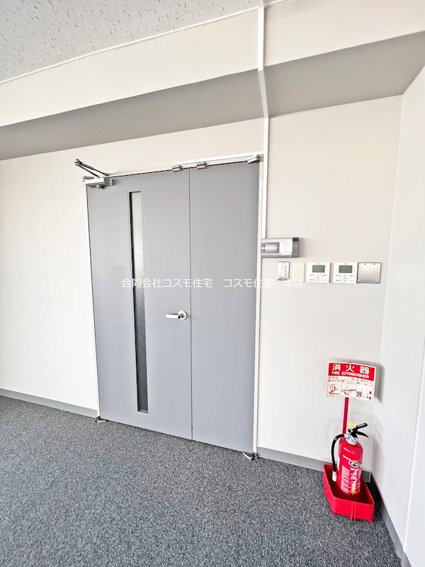 貸店舗・事務所　八尾市 光町１丁目　広さ約２０坪　室内リフォーム済み　EV付き　ダイエービルド八尾ビル その他