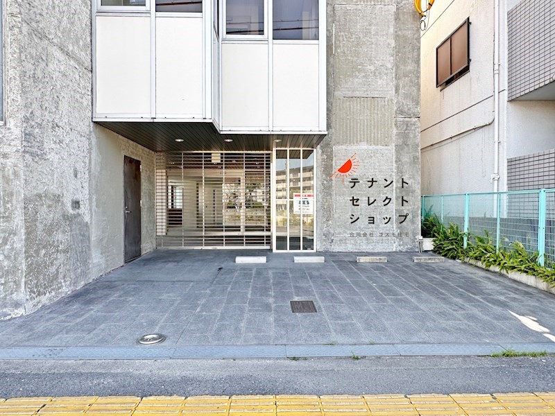 貸店舗・事務所　八尾市 桜ヶ丘３丁目　自動ドア・EV付き　八千代 桜ヶ丘ビル その他