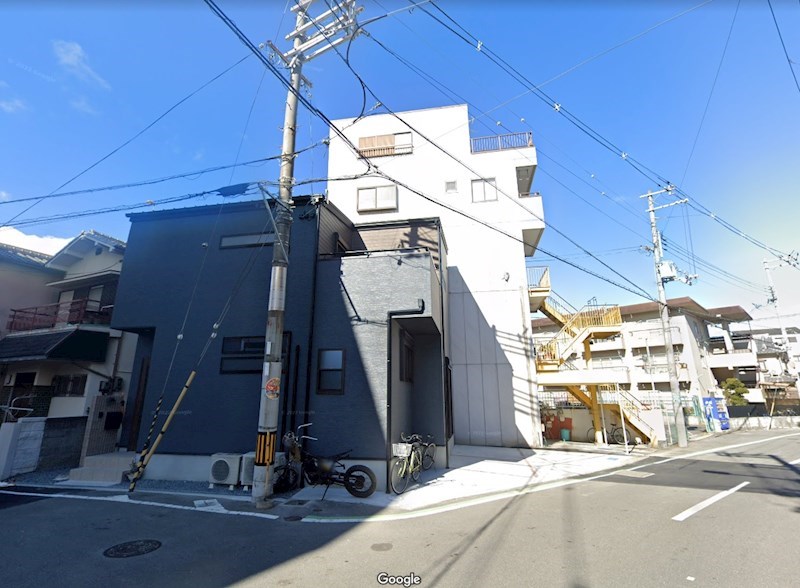 貸店舗・事務所　八尾市 竹渕東　広さ約９.５坪　山﨑ビル リビング