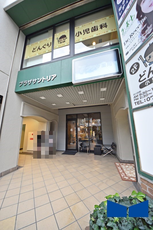 貸店舗・事務所　八尾市 東本町３丁目　カフェ跡　路面店　プラザサントリア ベッドルーム