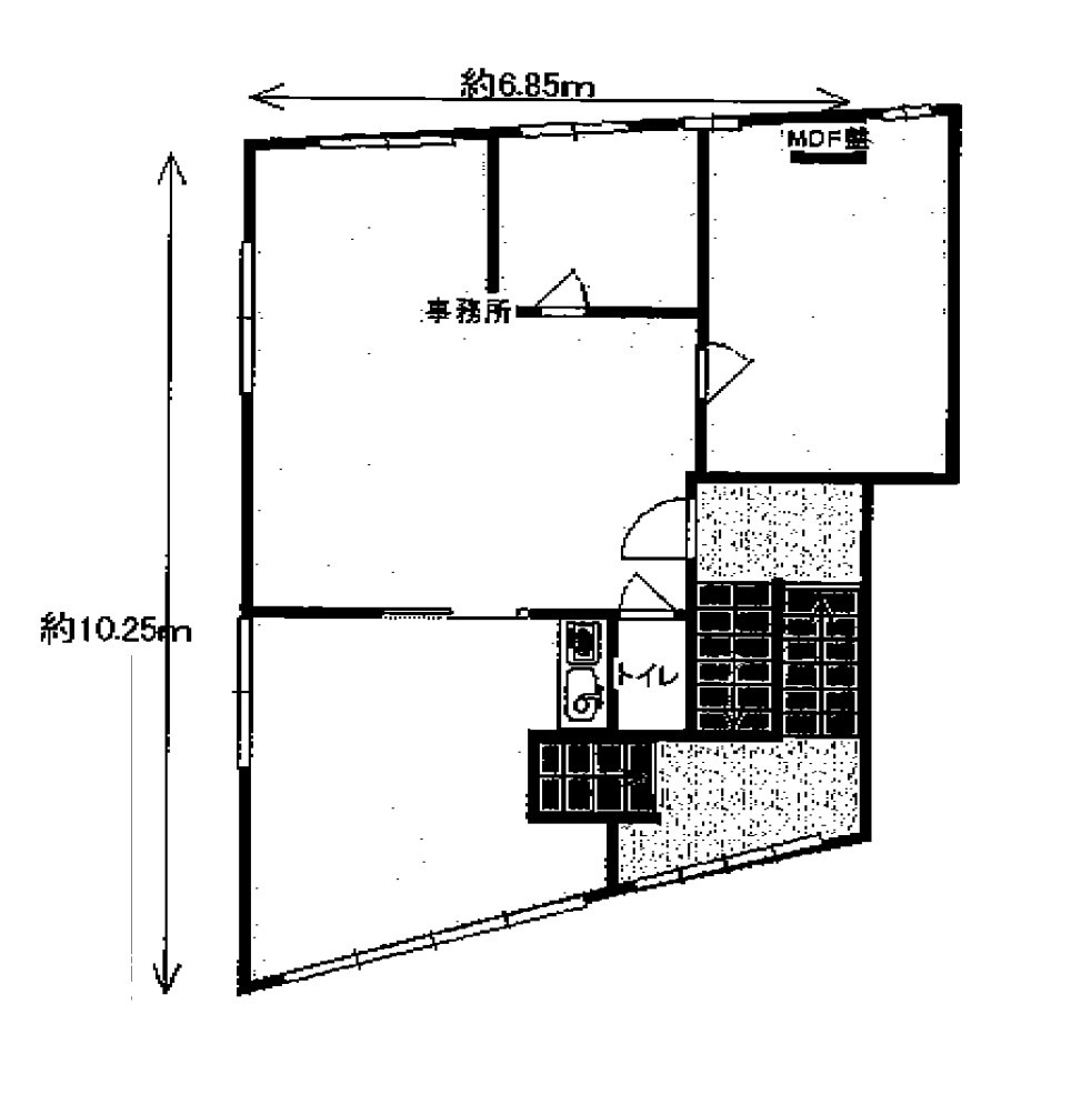 貸店舗・事務所　八尾市 本町２丁目　広さ約１８坪　角区画　本町つばきビル 間取り