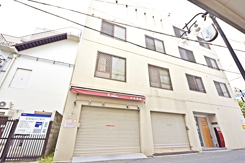 貸店舗・事務所　八尾市 山本町南１丁目　広さ約１０坪　観葉植物販売店跡　居抜き　路面店　※軽飲食相談可 その他