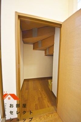 高安町南5丁目戸建て 収納