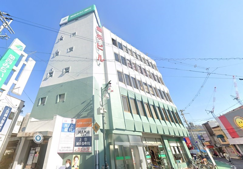貸店舗・事務所　柏原市 清州１丁目　広さ約１５坪　豊永ビル 玄関