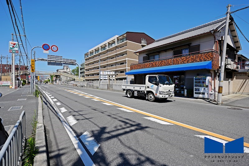貸店舗・事務所　八尾市 東太子２丁目　広さ約１１坪　路面店　西村テナントビル その他