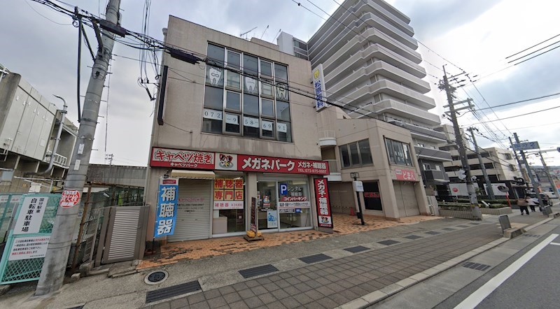 貸店舗・事務所　柏原市 国分本町２丁目　駅近　広さ約１６坪　国分エスポワールビル 玄関