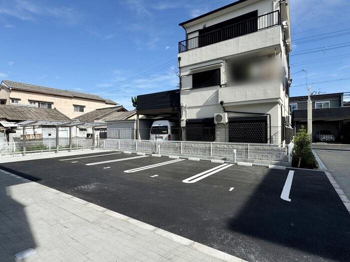 Vier Casa  駐車場