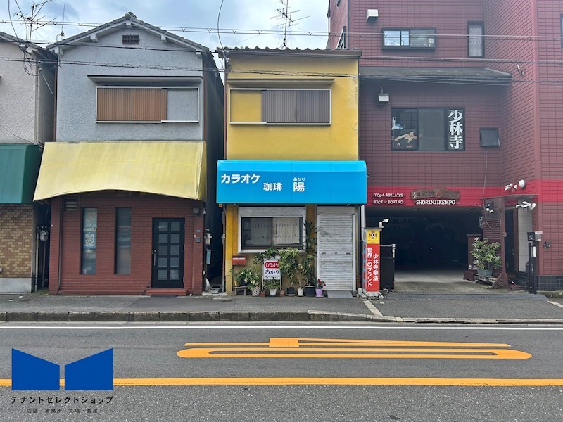 貸店舗・事務所　八尾市　東山本新町８丁目　広さ延べ約１９坪　カラオケ喫茶店　※居抜き ベッドルーム