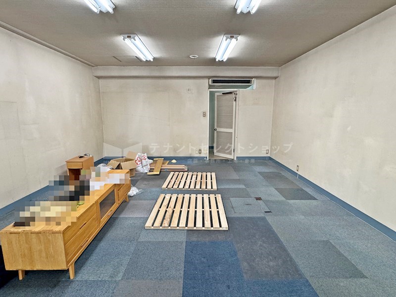 貸店舗・事務所　八尾市 陽光園２丁目　広さ約１７坪　事務所跡　路面店　※飲食店相談可　GSハイム八尾陽光園 その他