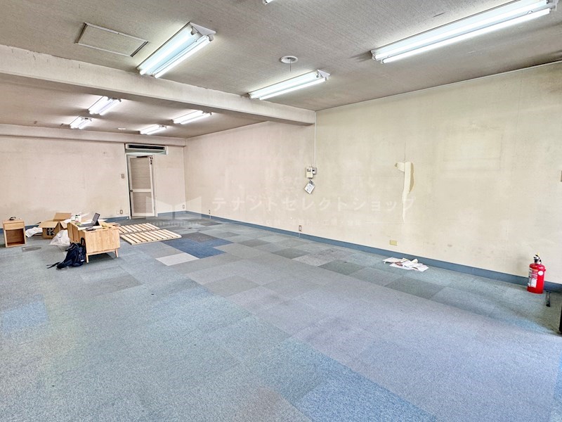 貸店舗・事務所　八尾市 陽光園２丁目　広さ約１７坪　事務所跡　路面店　※飲食店相談可　GSハイム八尾陽光園 その他