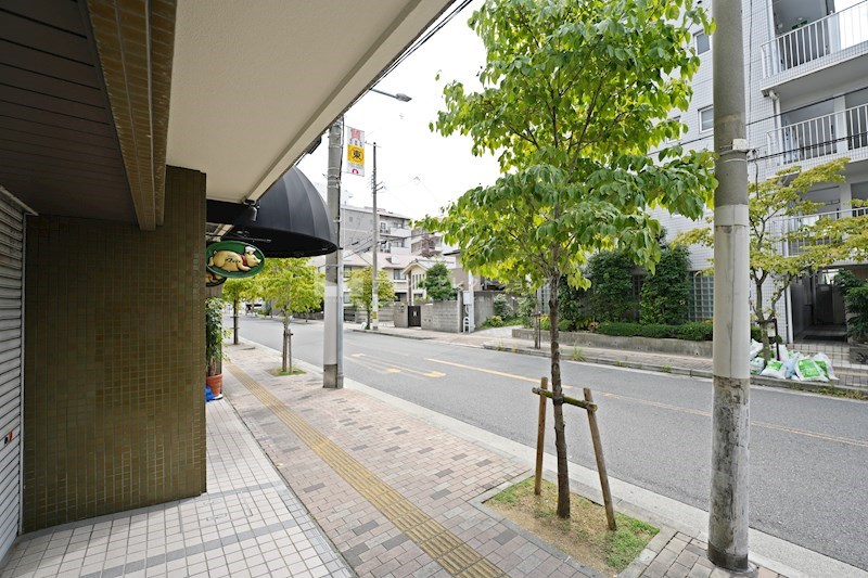 貸店舗・事務所　八尾市 陽光園２丁目　広さ約１７坪　事務所跡　路面店　※飲食店相談可　GSハイム八尾陽光園 その他