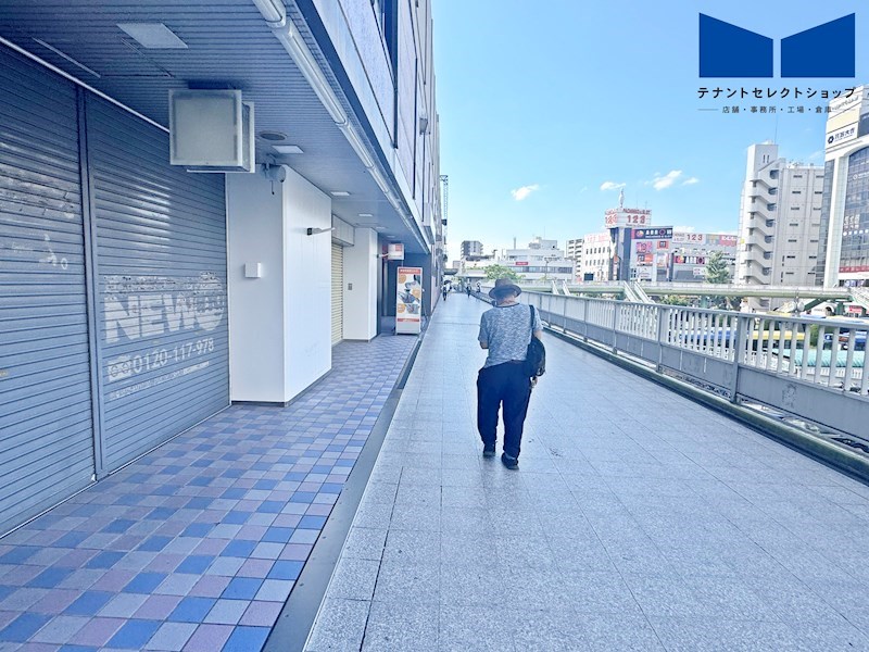 貸店舗・事務所　八尾市 北本町２丁目　広さ約８０坪　角区画　近鉄八尾駅高架下 その他