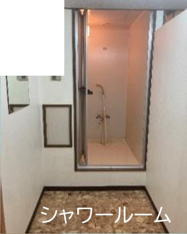 貸店舗・事務所　八尾市 青山町２丁目　広さ延べ約８４坪　駐車場付き　一棟貸し　青山通り沿い その他