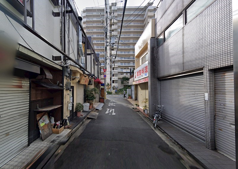 貸店舗・事務所　八尾市 山本町南１丁目　広さ約２６坪　ワンフロア貸し　飲食店可 キッチン