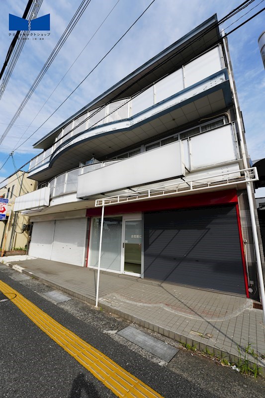 貸店舗・事務所　八尾市 天王寺屋２丁目　広さ約１４坪　ロードサイド　路面店　シーズンコート その他