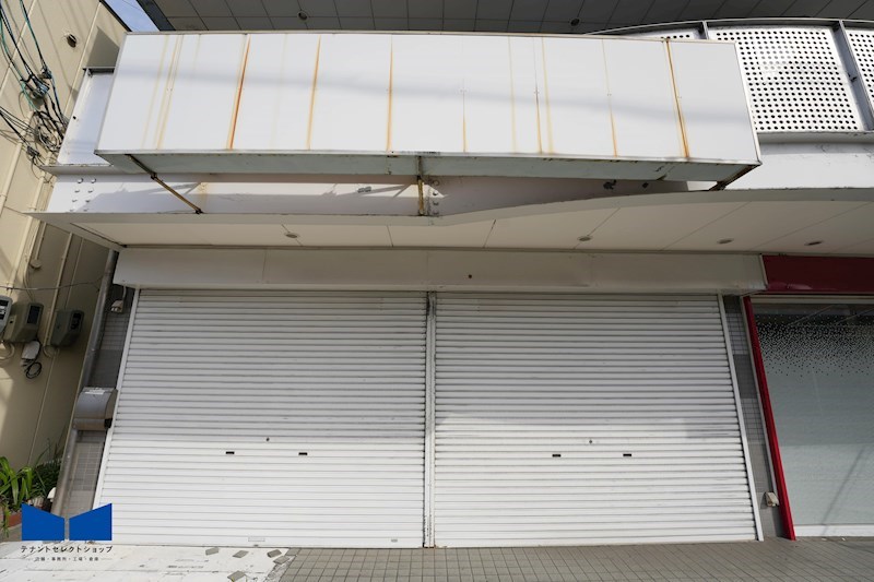 貸店舗・事務所　八尾市 天王寺屋２丁目　広さ約１４坪　ロードサイド　路面店　シーズンコート その他