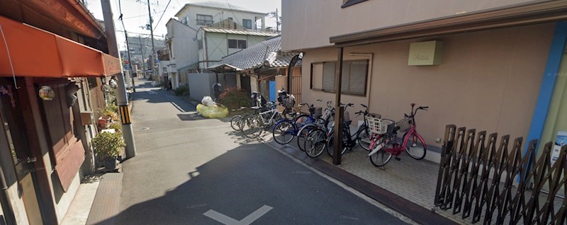 貸店舗・事務所　東大阪市 荒川３丁目　広さ約５０坪　路面店　レジデンス青山 リビング