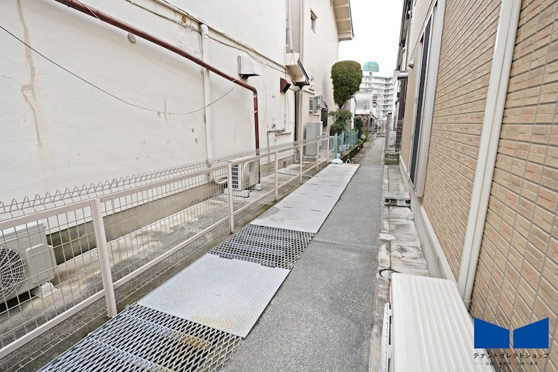 貸店舗・事務所　八尾市 陽光園２丁目　広さ約１５坪　路面店　角区画 その他