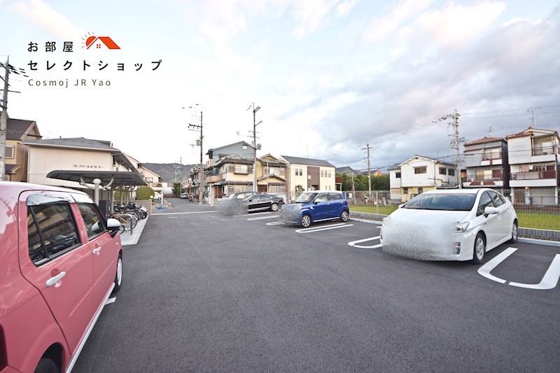 ヴェルデブリッサⅢ 駐車場