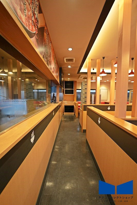 貸店舗・事務所　八尾市 天王寺屋２丁目　広さ約３３坪　駐車場１２台分あり　飲食店跡　ロードサイド その他