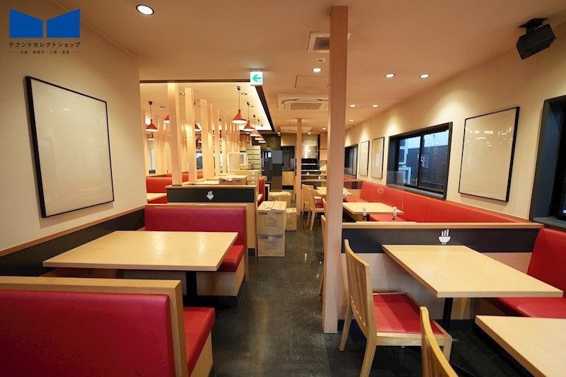 貸店舗・事務所　八尾市 天王寺屋２丁目　広さ約３３坪　駐車場１２台分あり　飲食店跡　ロードサイド その他