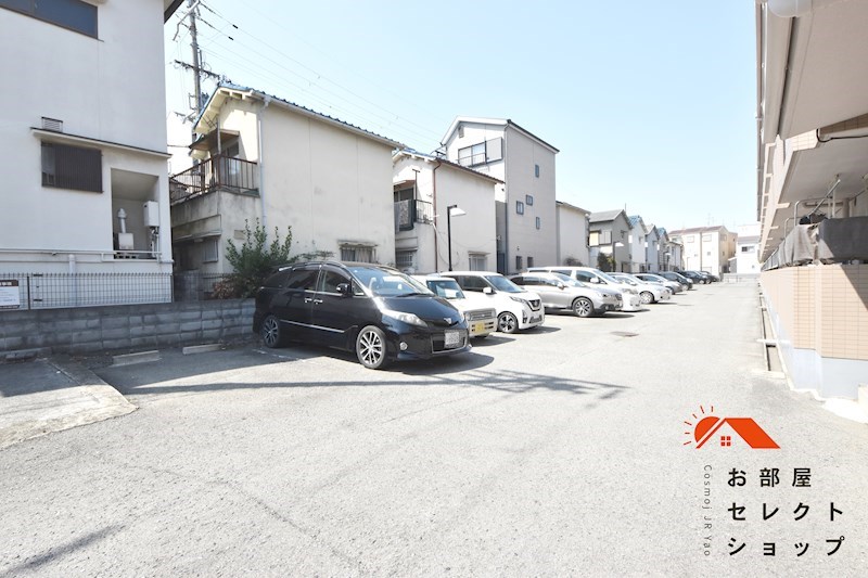 サニーコート浅井 駐車場