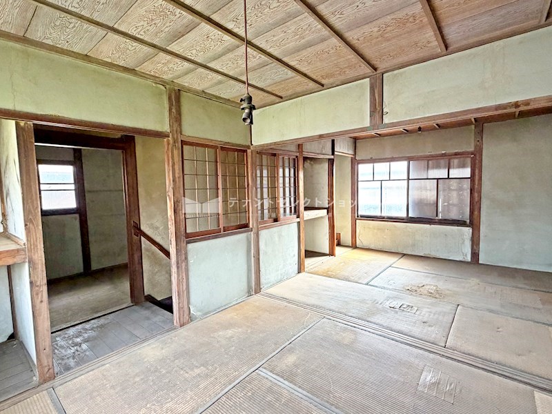 貸店舗・事務所　八尾市 東本町２丁目　広さ延べ約２４坪　一戸建て　東本町二丁目テナント　※飲食店相談可 ベランダ