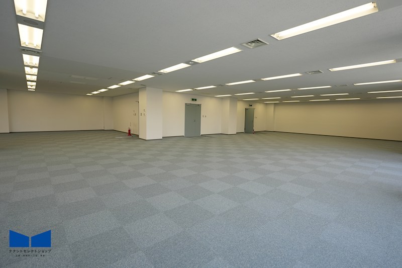 貸店舗・事務所　八尾市 若林町１丁目　広さ約１０８坪　EVあり　八尾南駅前ビル その他
