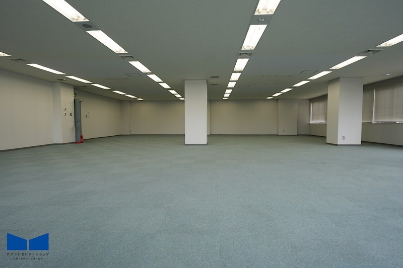 貸店舗・事務所　八尾市 若林町１丁目　広さ約６９坪　EVあり　八尾南駅前ビル その他