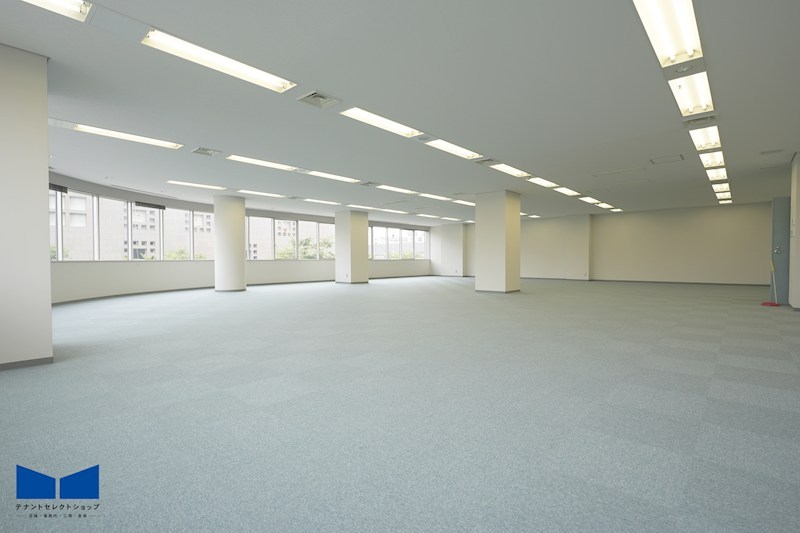 貸店舗・事務所　八尾市 若林町１丁目　広さ約６９坪　EVあり　八尾南駅前ビル その他