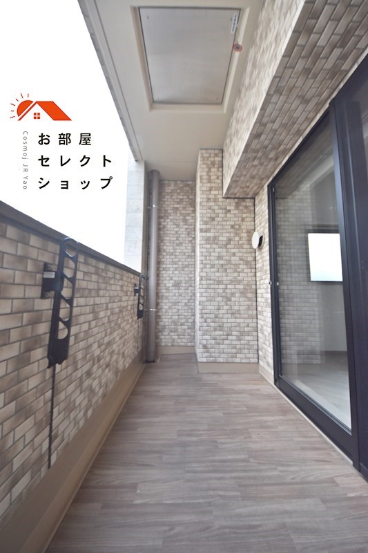 PHOENIX Clove Tomoi ベランダ