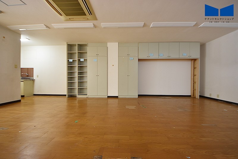 貸店舗・事務所　八尾市 明美町２丁目 　広さ約１７坪　路面店　コンソートONE その他