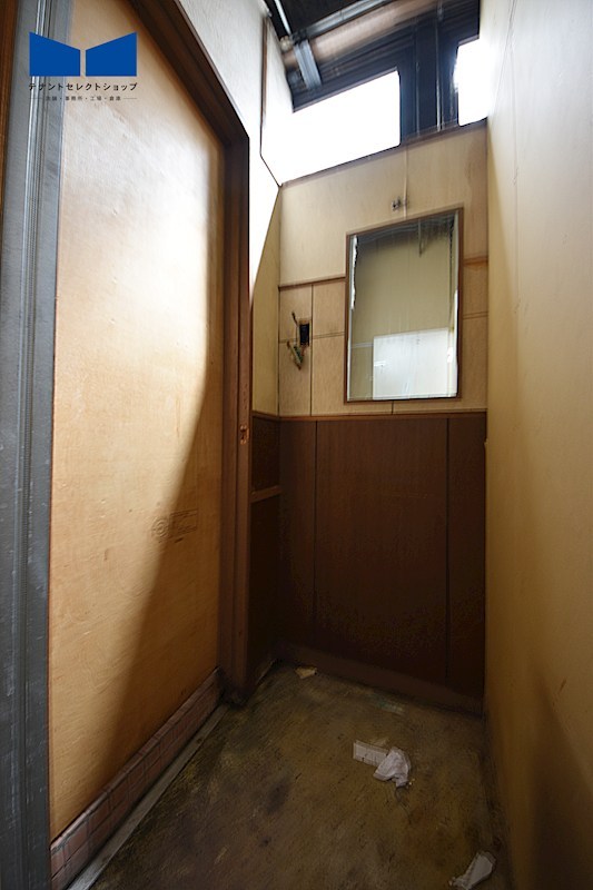 貸店舗・事務所　八尾市 明美町２丁目 　広さ約１７坪　路面店　コンソートONE その他