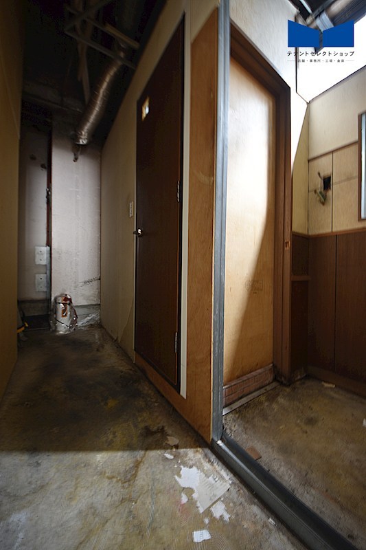 貸店舗・事務所　八尾市 明美町２丁目 　広さ約１７坪　路面店　コンソートONE その他