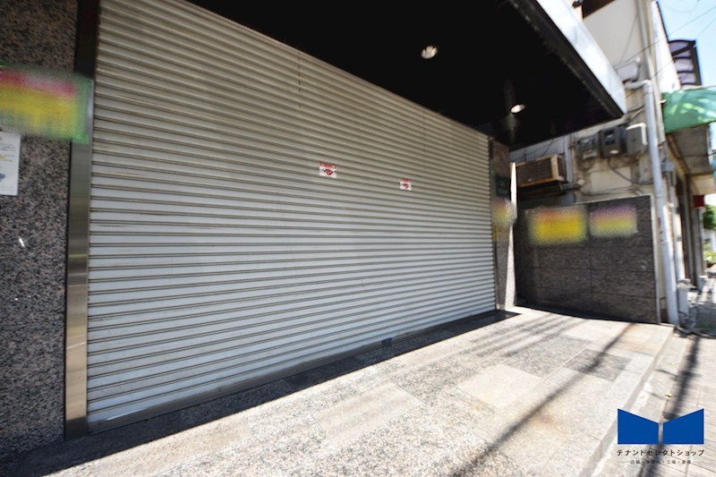 貸店舗・事務所　八尾市 明美町２丁目 　広さ約１７坪　路面店　コンソートONE その他