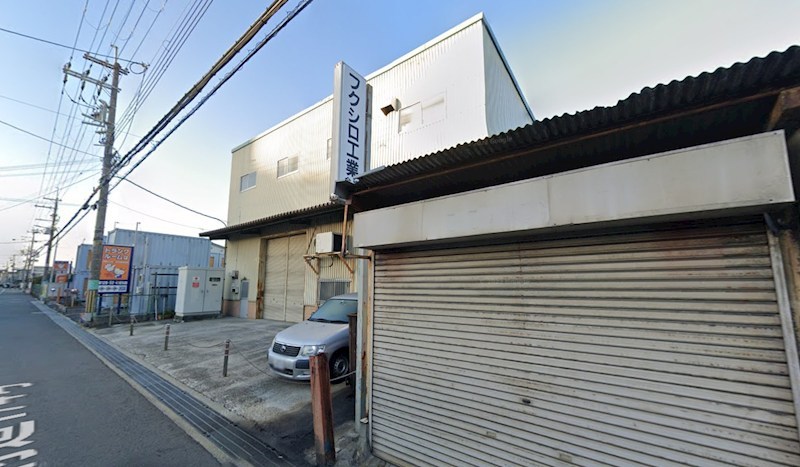貸倉庫・事務所　八尾市 老原４丁目　広さ延べ約１２９坪　※工場不可　第一種住居地域　村田リース倉庫 玄関