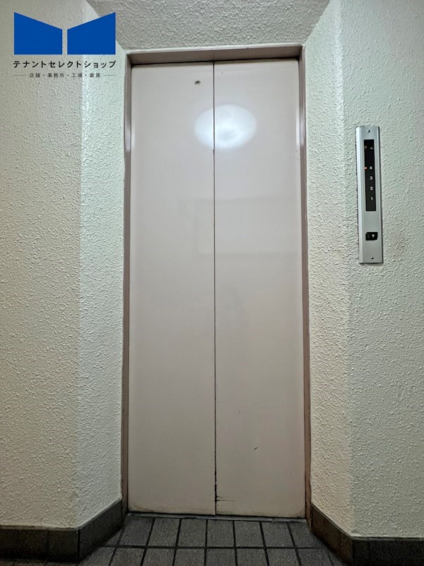 貸店舗・事務所　八尾市 本町５丁目　広さ約９坪　路面店　八尾本町レジャービル その他