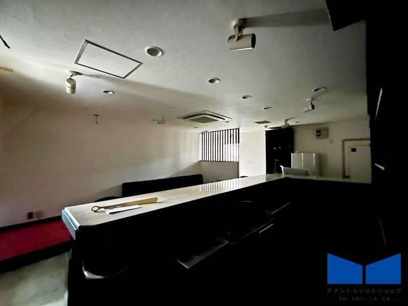 貸店舗・事務所　八尾市 本町５丁目　広さ約９坪　路面店　八尾本町レジャービル その他