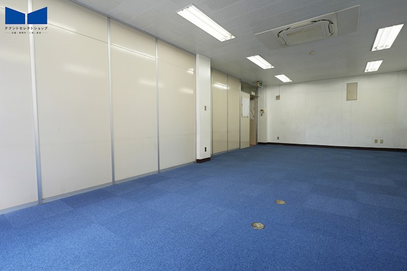 貸店舗・事務所　八尾市 志紀町３丁目　広さ約１３坪　EVあり　松井志紀駅ビル その他