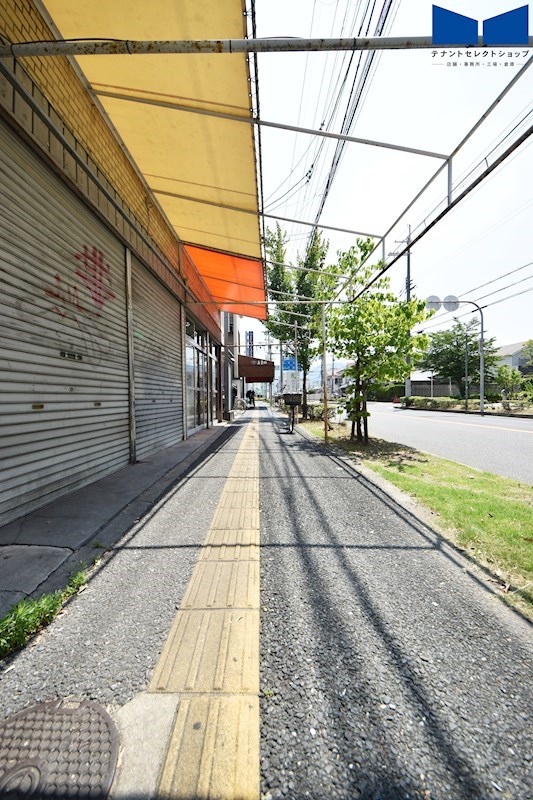 貸店舗・事務所　八尾市 山本町南１丁目　広さ延べ約１９坪　路面店　亀井店舗 その他