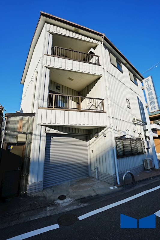 貸店舗・事務所　八尾市 天王寺屋５丁目　広さ延べ約６７坪　一棟貸（教室仕様）　第一種住居地域 その他