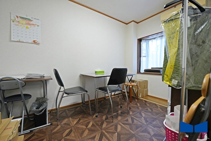 貸店舗・事務所　八尾市 天王寺屋５丁目　広さ延べ約６７坪　一棟貸（教室仕様）　第一種住居地域 その他
