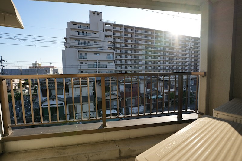 貸店舗・事務所　八尾市 天王寺屋５丁目　広さ延べ約６７坪　一棟貸（教室仕様）　第一種住居地域 その他