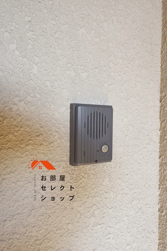 サチ東山本 玄関