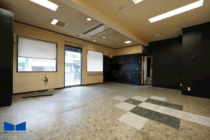 貸店舗・事務所 八尾市 東山本新町2丁目 広さ約12坪 飲食不可 東山本ハイツ 外観