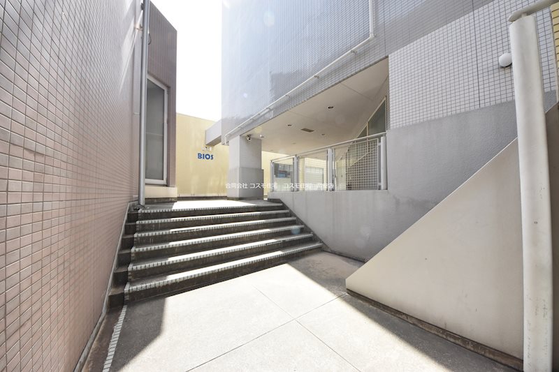 貸事務所　八尾市　若林町１丁目　広さ約５７坪　テラス付き　飲食不可　八尾南ガーデンテラス その他