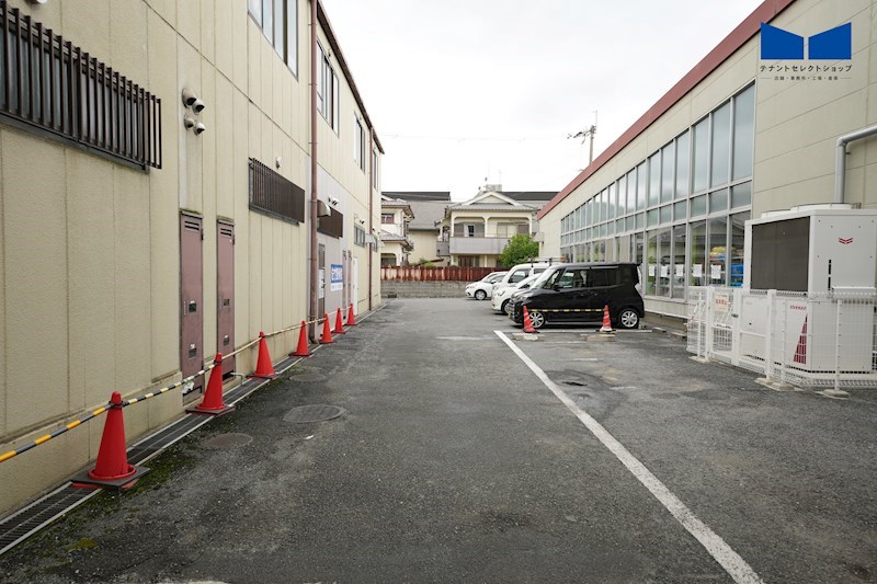 貸店舗・事務所　八尾市 小阪合町３丁目　広さ約１６坪　ヤスクニビル その他